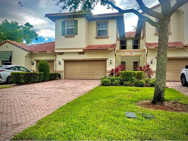 6054 NW 116th Dr, Coral Springs FL 33076