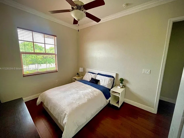 6054 NW 116th Dr, Coral Springs FL 33076