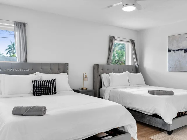 617 NW 30th Ct, Wilton Manors FL 33311