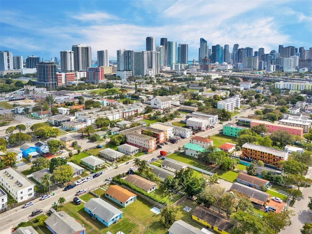 1932 NW 2nd Ct, Miami FL 33136