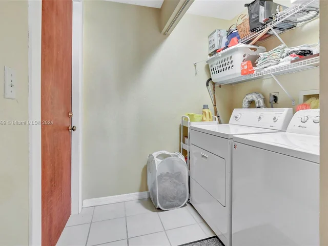 10300 SW 116th Ave, Miami FL 33176