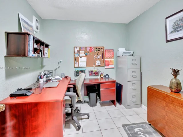 10300 SW 116th Ave, Miami FL 33176