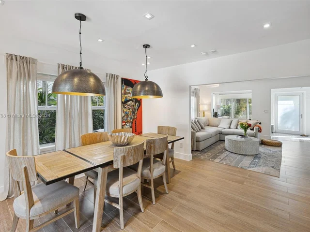 643 NE 69th St, Miami FL 33138