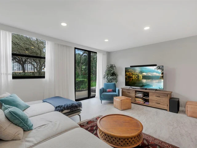 2900 NE 14th St Cswy # 102, Pompano Beach FL 33062