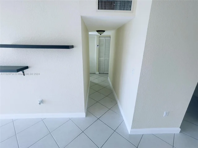 13120 SW 92nd Ave # 221, Miami FL 33176