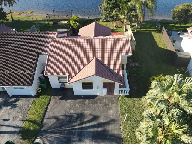 14313 SW 45th Ter # 14313, Miami FL 33175