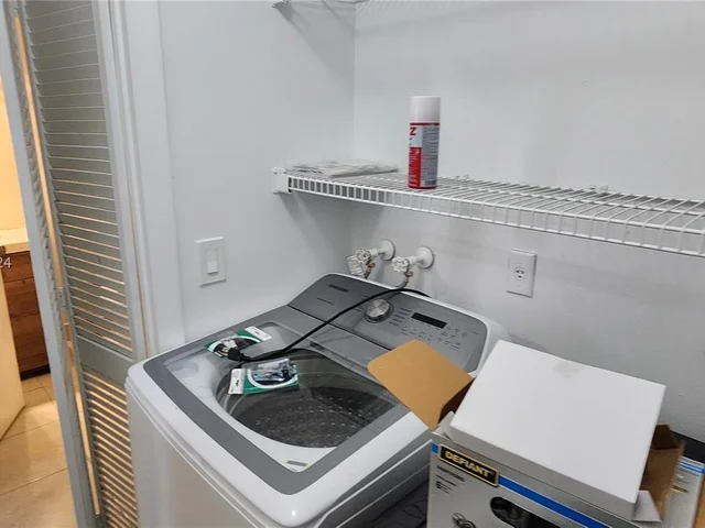 14313 SW 45th Ter # 14313, Miami FL 33175