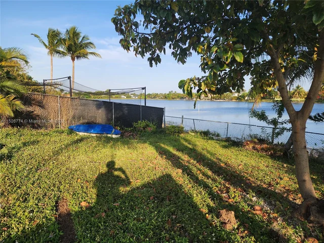 14313 SW 45th Ter # 14313, Miami FL 33175