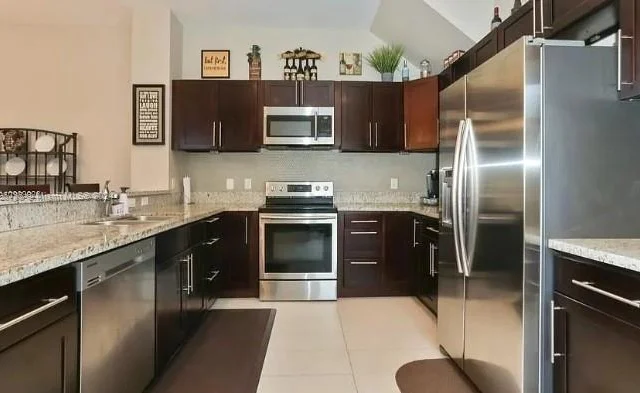 1102 NE 18th Ave, Fort Lauderdale FL 33304