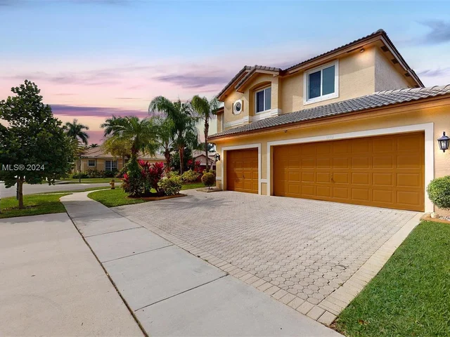 3492 SW 177th Ave, Miramar FL 33029