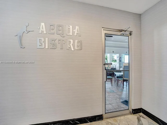 2751 S Ocean Dr # 307N, Hollywood FL 33019