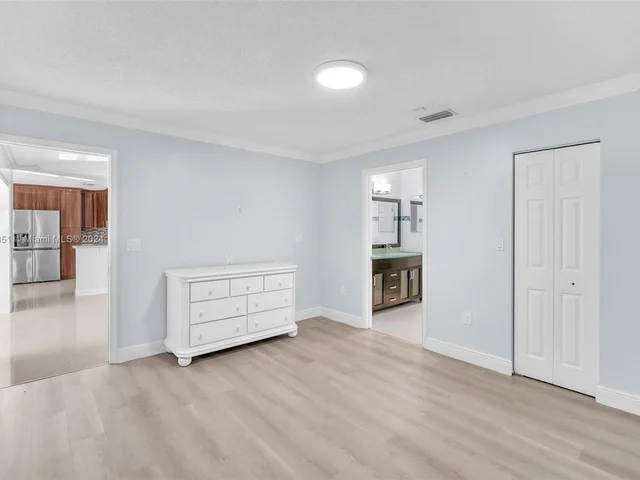 8300 NW 201st St, Hialeah FL 33015