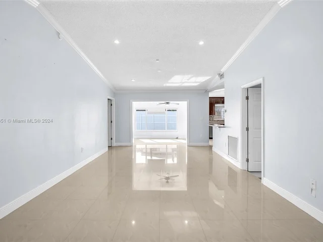 8300 NW 201st St, Hialeah FL 33015