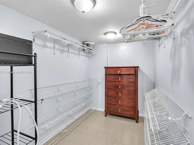 8300 NW 201st St, Hialeah FL 33015