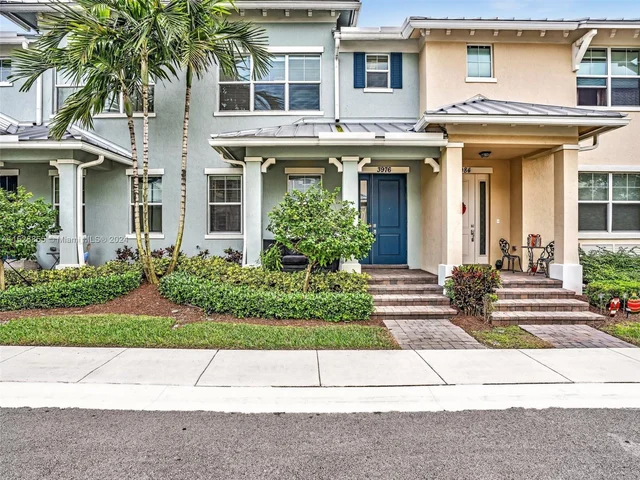 3976 Poinciana Ln # 3976, Hollywood FL 33021