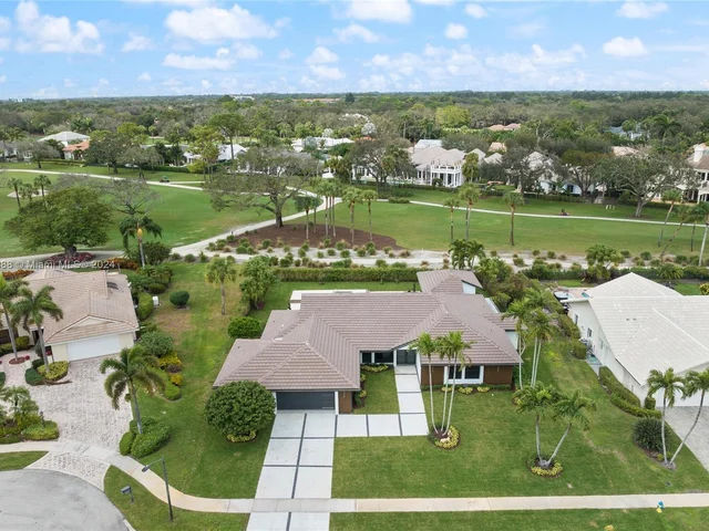 16675 Sweet Bay Dr, Delray Beach FL 33445