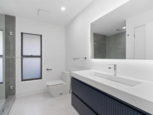 16675 Sweet Bay Dr, Delray Beach FL 33445