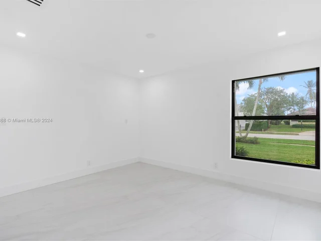 16675 Sweet Bay Dr, Delray Beach FL 33445