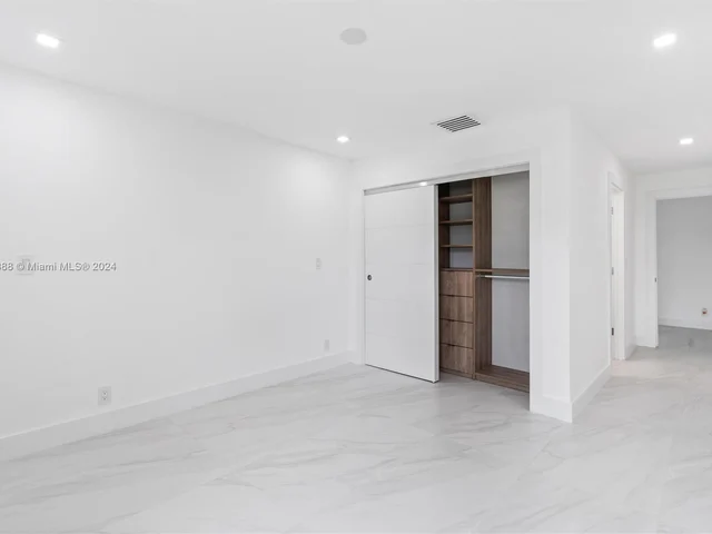 16675 Sweet Bay Dr, Delray Beach FL 33445