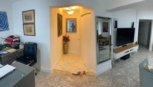 1260 NE 135th St, North Miami FL 33161