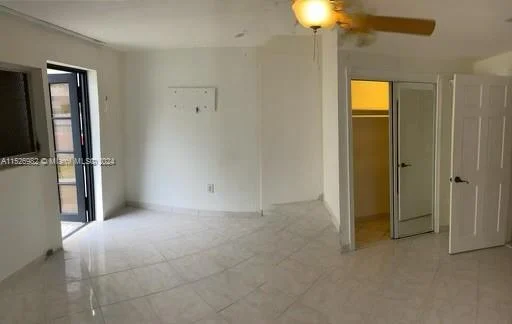 1260 NE 135th St, North Miami FL 33161