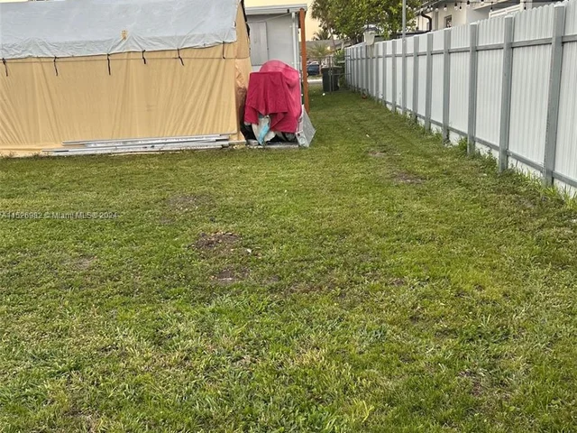 1260 NE 135th St, North Miami FL 33161