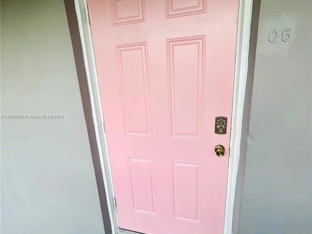 400 SE 31st St # 5, Fort Lauderdale FL 33316