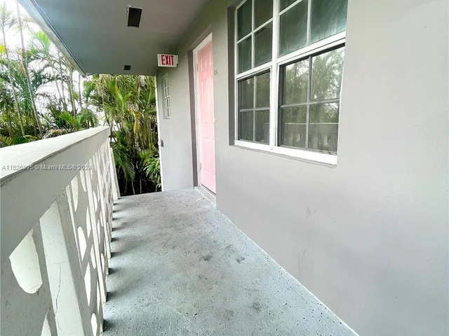 400 SE 31st St # 5, Fort Lauderdale FL 33316