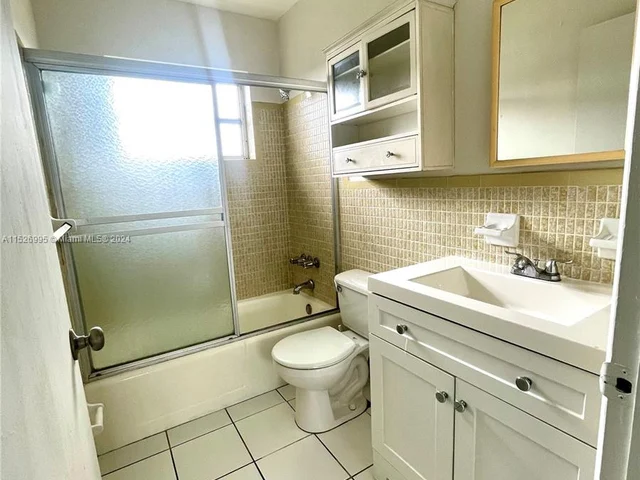 400 SE 31st St # 5, Fort Lauderdale FL 33316