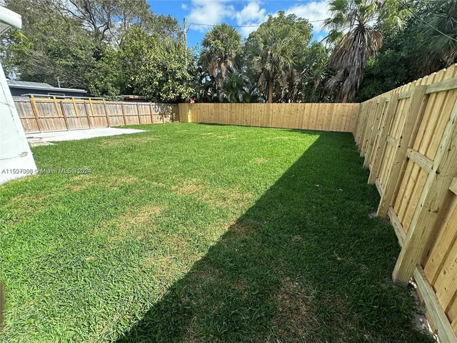 1904 SE 1st Ave, Fort Lauderdale FL 33316