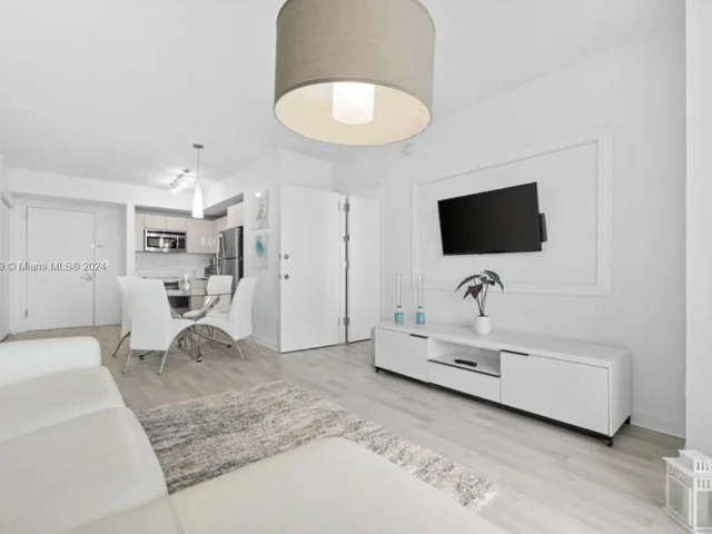 2602 E Hallandale Beach Blvd # R1104, Hallandale Beach FL 33009