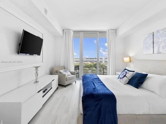 2602 E Hallandale Beach Blvd # R1104, Hallandale Beach FL 33009