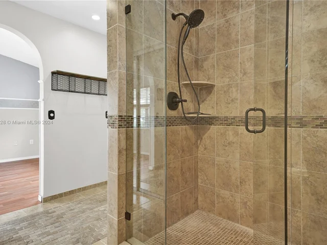 6401 SW 115th Ave, Miami FL 33173