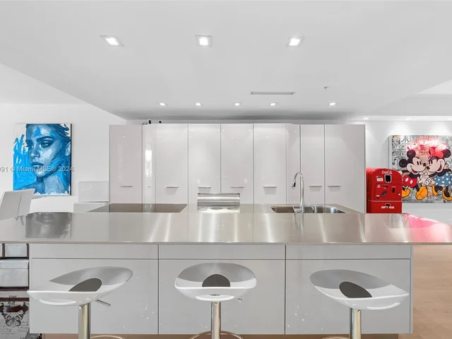 2523 Fisher Island Drive # 6203, Fisher Island FL 33109