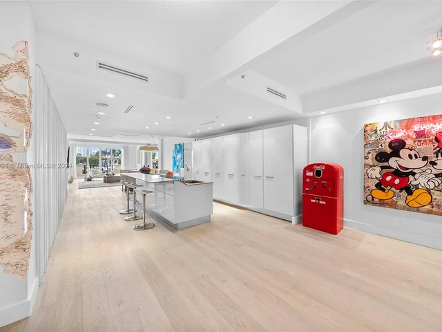 2523 Fisher Island Drive # 6203, Fisher Island FL 33109