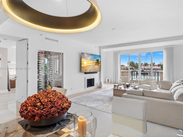 2523 Fisher Island Drive # 6203, Fisher Island FL 33109