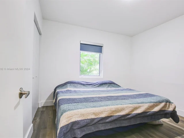 3360 SW 29th St, Miami FL 33133