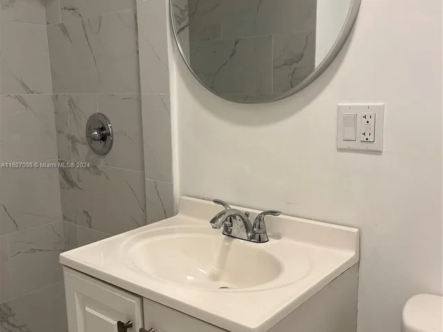 6520 NW 98th Ter # B26, Tamarac FL 33321