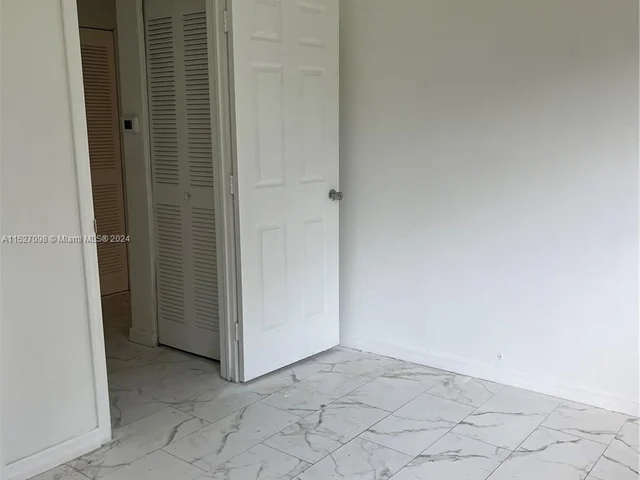 6520 NW 98th Ter # B26, Tamarac FL 33321