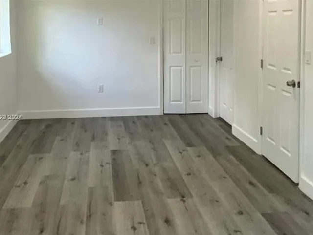 193 SW Vermont Avenue, Fort Lauderdale FL 33312