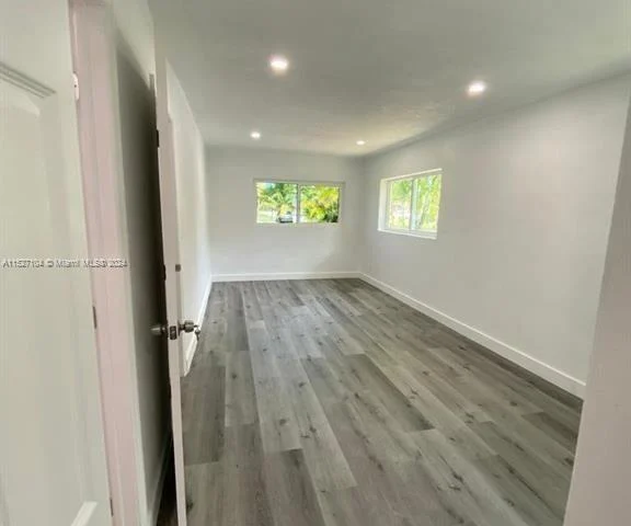 193 SW Vermont Avenue, Fort Lauderdale FL 33312