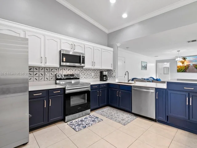 16931 N 78th Rd N, Loxahatchee FL 33470