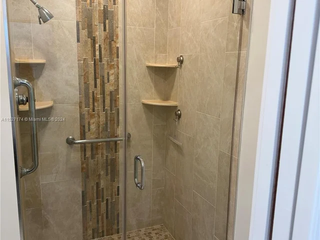 13190 SW 75th Ave, Pinecrest FL 33156