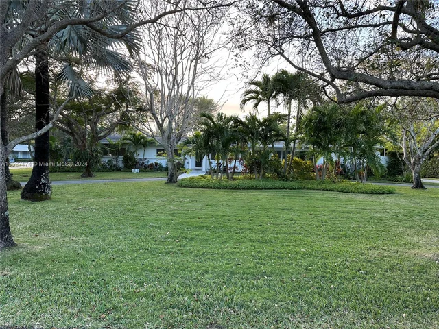 13190 SW 75th Ave, Pinecrest FL 33156