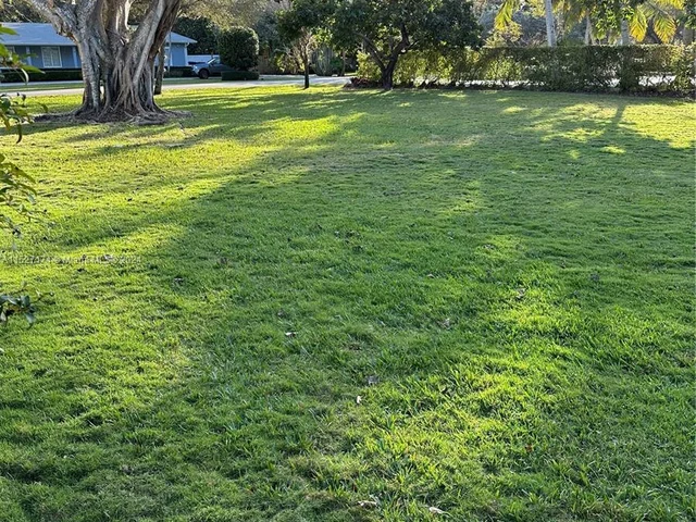 13190 SW 75th Ave, Pinecrest FL 33156