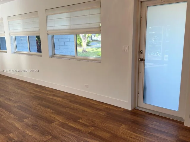 13190 SW 75th Ave, Pinecrest FL 33156