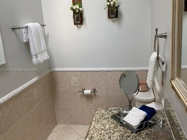 9801 NW 5th Ct, Plantation FL 33324