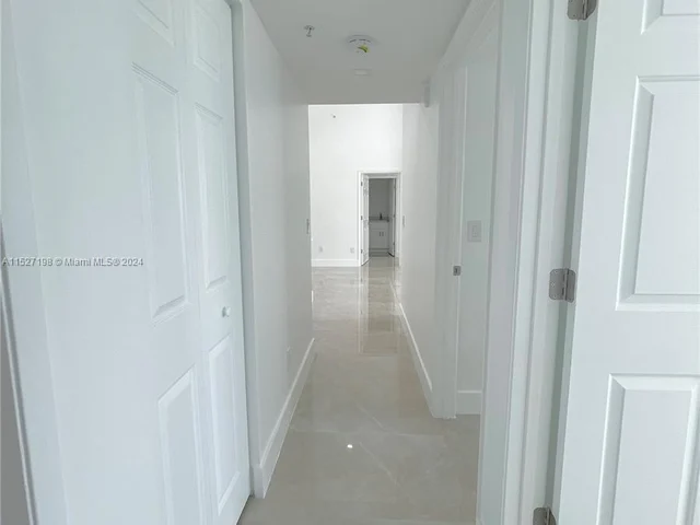 2640 S University Dr # 201, Davie FL 33328