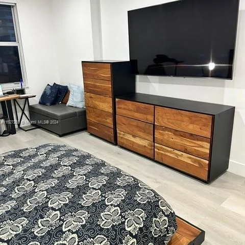 1980 S Ocean Dr #MZH, Hallandale Beach FL 33009