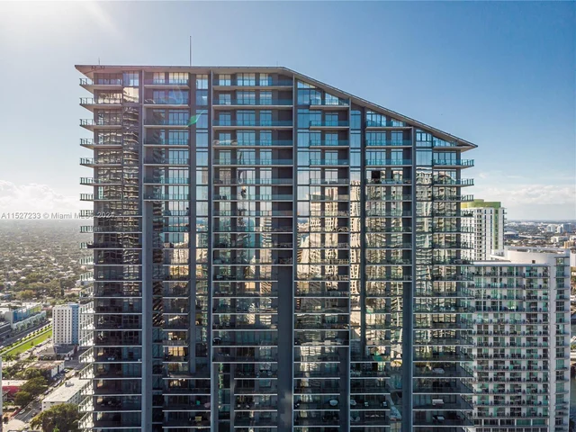 88 SW 7th ST # 2612, Miami FL 33130